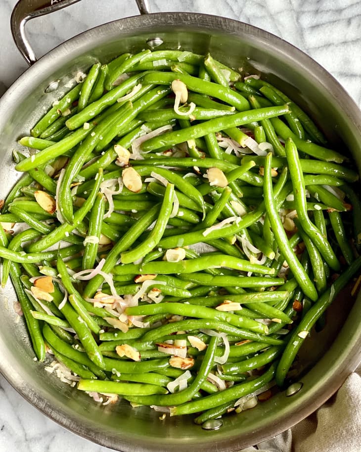 Green Beans Almondine Recipe (Classic French) The Kitchn